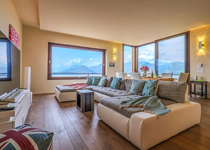 Casa Bella Vista * لافينو