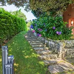 Casa Bella Vista לבנו