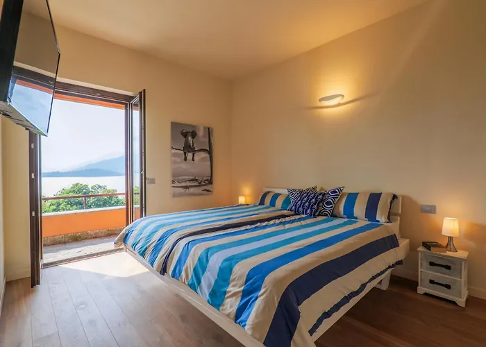 Casa Bella Vista 라베노